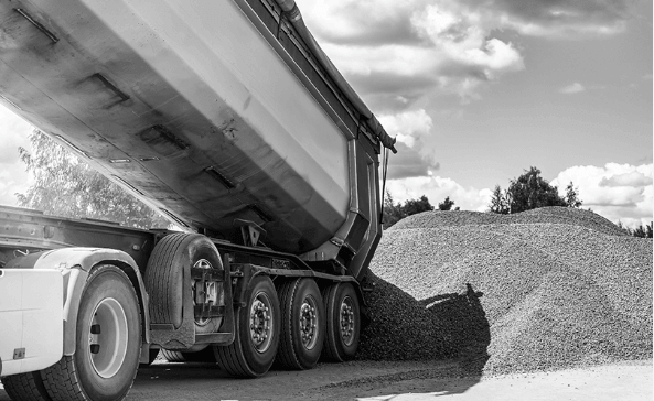 Why Using a Hydraulic Tipper Trailer is a Game-Changer for Heavy Load Management