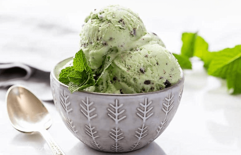 Aesthetic:7cadxwpgao8= Mint Chocolate Chip Ice Cream