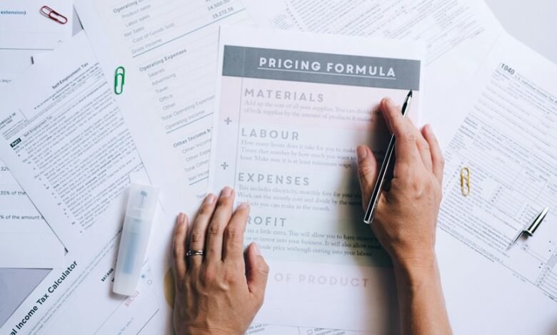 operational benchmarking review analysis